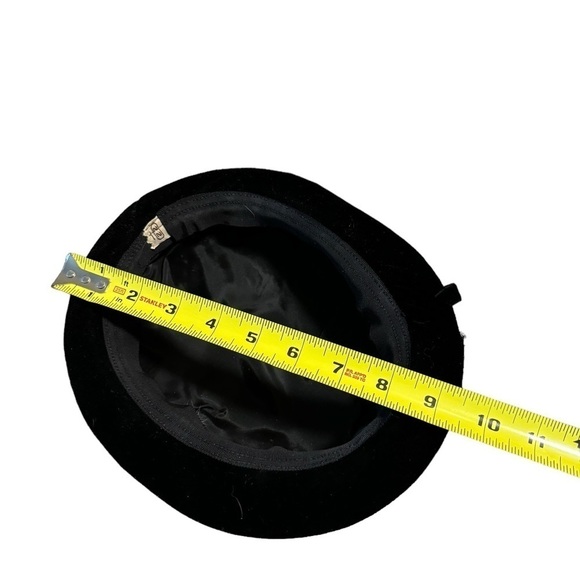 Vintage 60’s Cream Fur Hat With Jewel And Bow Small - Picture 7 of 11